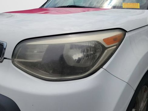 Used 2015 Kia Soul + FWD image 6