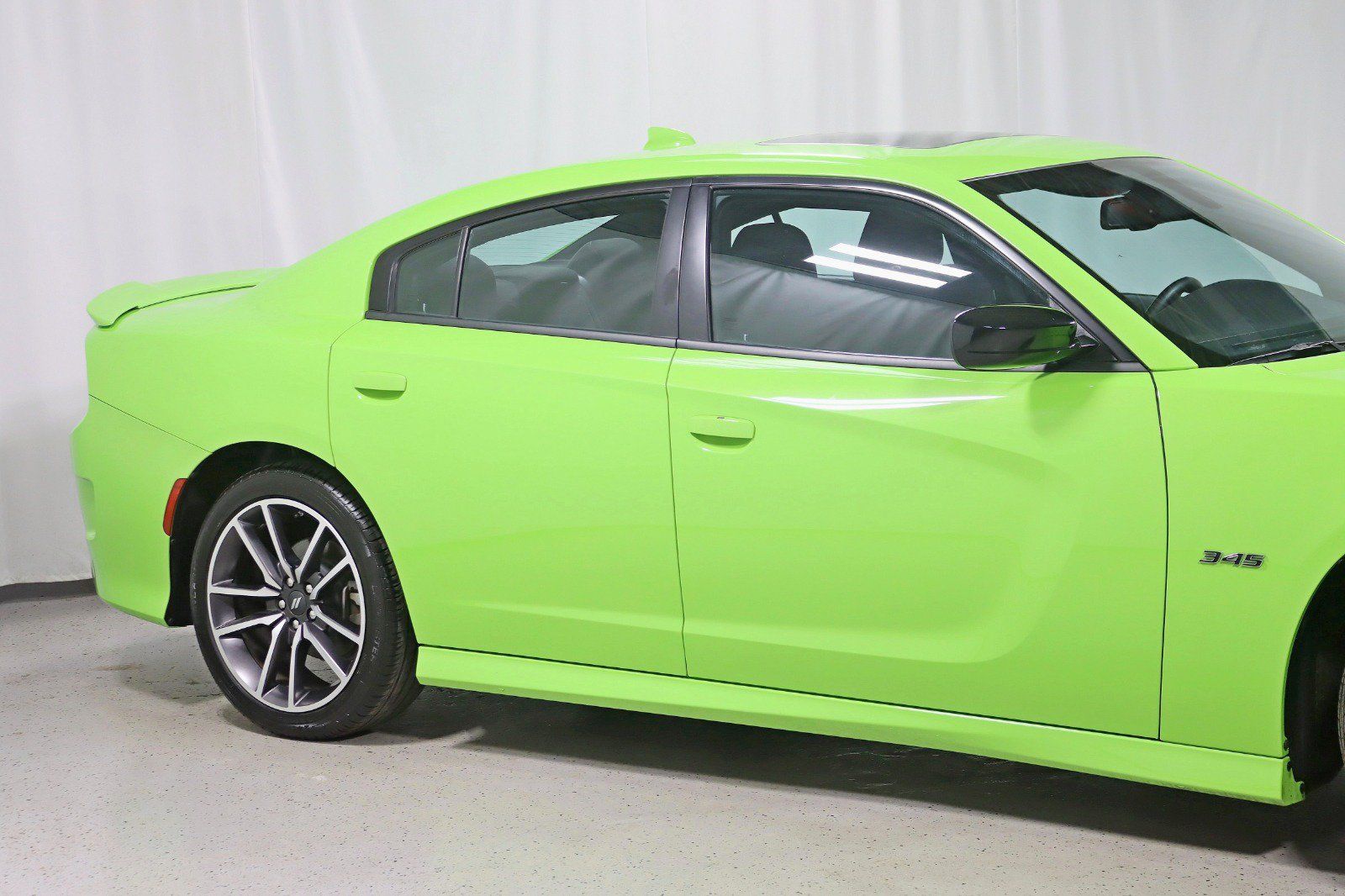 Used 2023 Dodge Charger R/T w/ Cold Weather Package RWD image 3