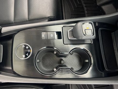Certified 2023 Nissan Rogue SV w/ SV Premium Package AWD/4WD image 24