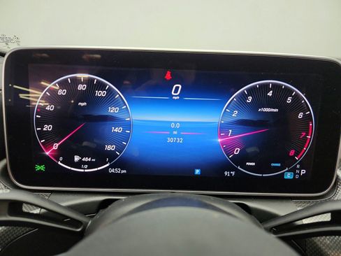 Used 2024 Mercedes-Benz C 300 Sedan image 10