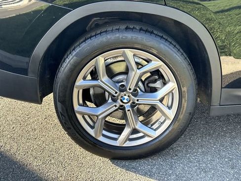 Used 2022 BMW X3 xDrive30i w/ Convenience Package w/ZPA AWD/4WD image 12