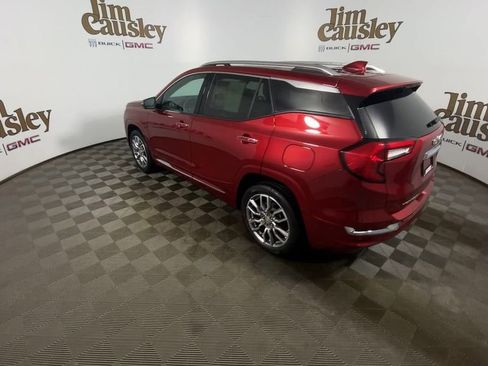 Used 2023 GMC Terrain Denali image 6