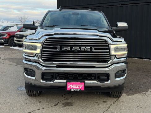 Used 2020 RAM 3500 Laramie AWD/4WD image 2