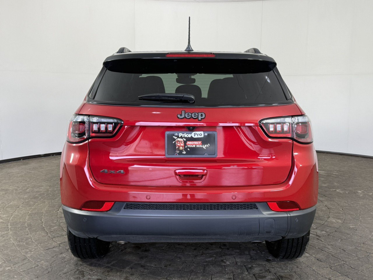 Used 2026 Jeep Compass Limited AWD/4WD image 6