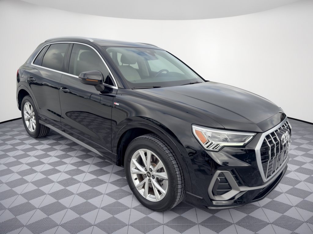 Used 2024 Audi Q3 2.0T Premium AWD/4WD image 7