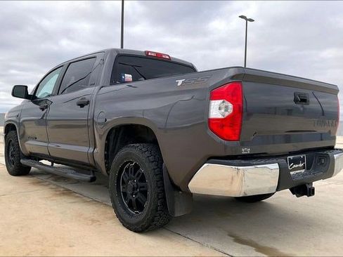 Used 2016 Toyota Tundra SR5 image 6