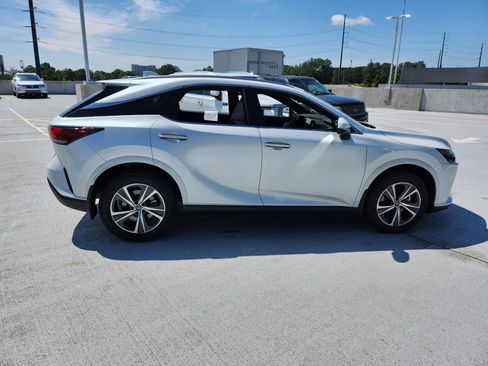 Used 2023 Lexus RX 350 Premium w/ Cold Area Package FWD image 6