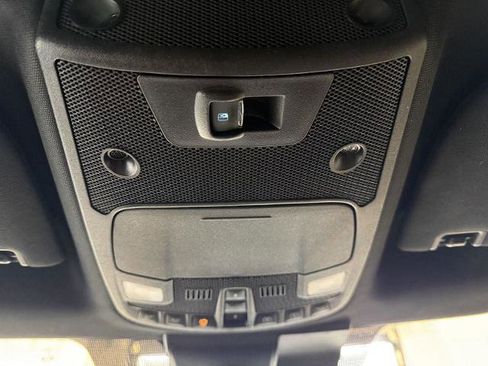 Certified 2018 Ford F150 Platinum w/ Equipment Group 701A Luxury image 20