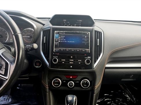 Used 2018 Subaru Crosstrek 2.0i Limited w/ Popular Package #2 image 9