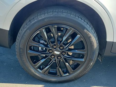 Certified 2024 Cadillac XT5 Premium Luxury w/ Technology Package AWD/4WD image 5