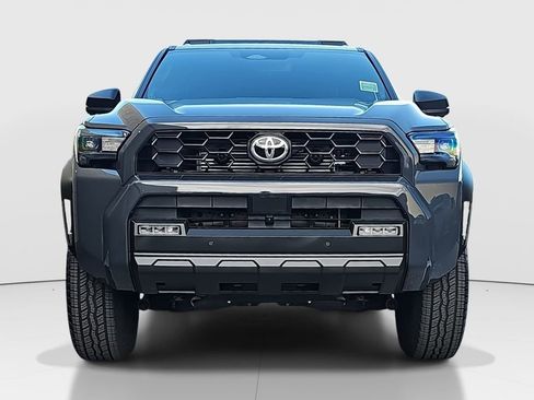 Used 2025 Toyota 4Runner TRD Off-Road Premium image 2