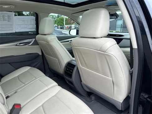 Certified 2022 Cadillac XT5 Premium Luxury image 55