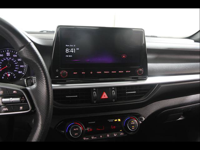 Used 2024 Kia Forte GT-Line FWD image 9