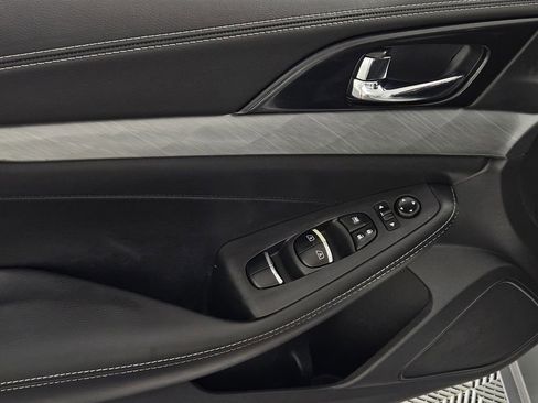 Used 2017 Nissan Maxima 3.5 SL FWD image 23