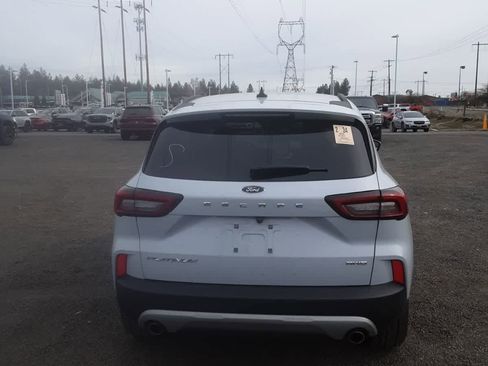 Used 2025 Ford Escape Platinum image 5