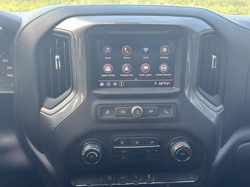 Used 2020 Chevrolet Silverado 1500 Custom Trail Boss w/ Custom Convenience Package AWD/4WD image 13