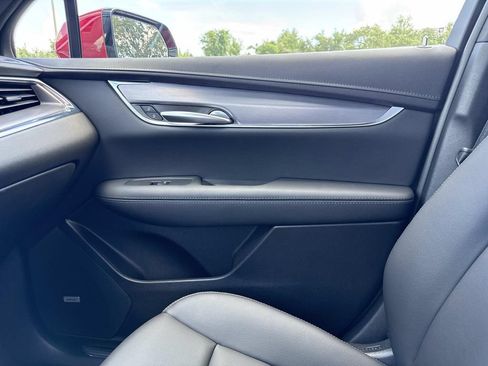 New 2026 Cadillac XT5 Luxury w/ LPO, Floor Liner Package FWD image 22