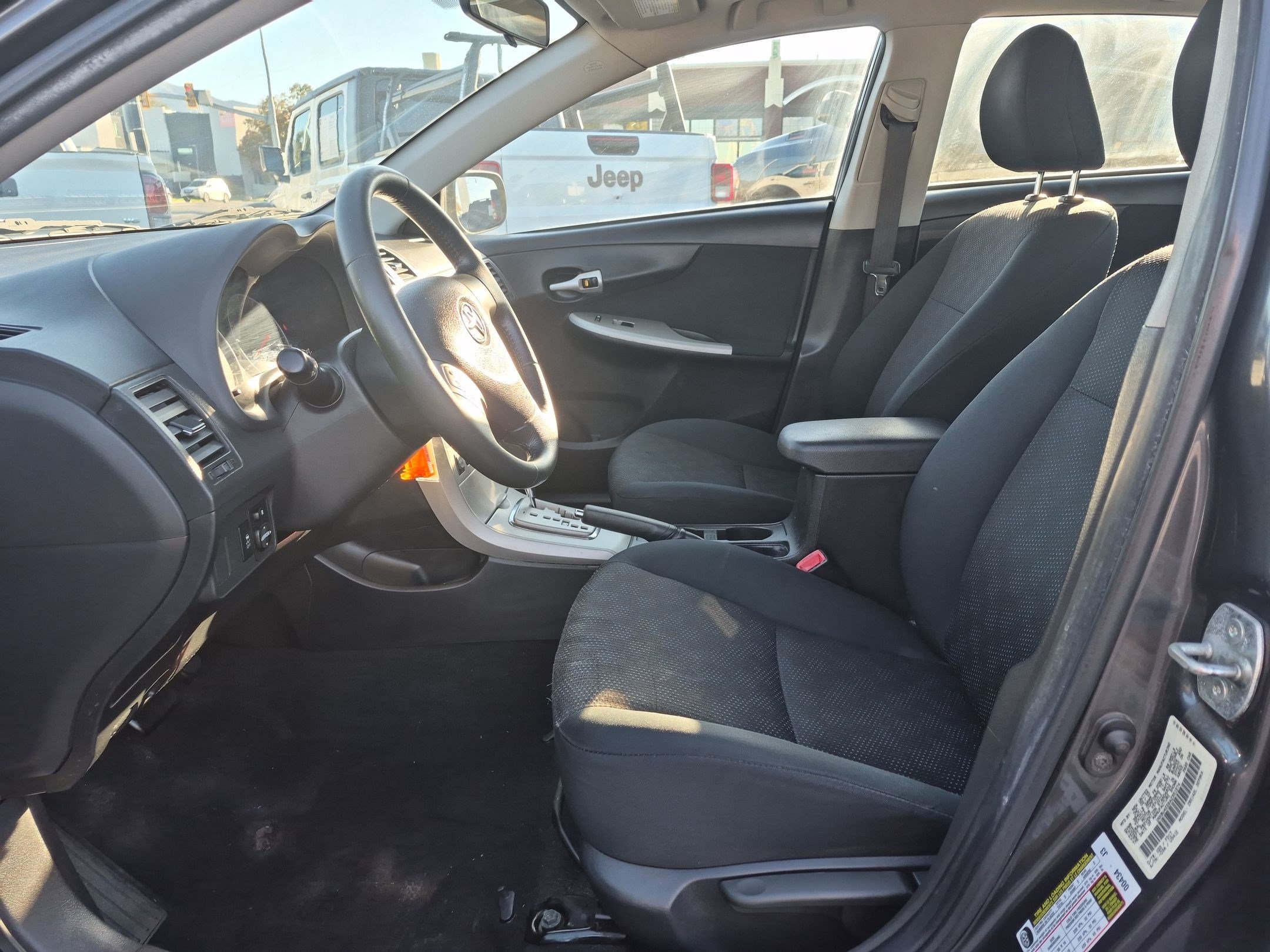 Used 2010 Toyota Corolla FWD image 17