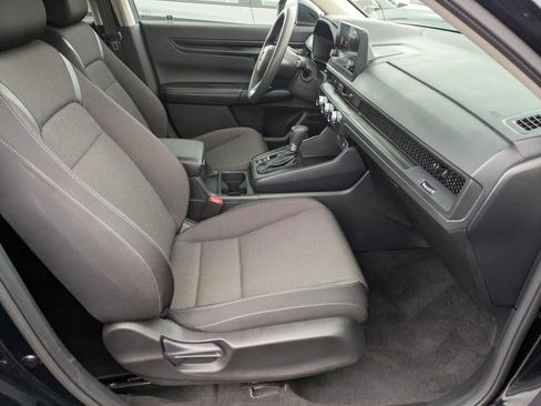 Used 2025 Honda CR-V LX image 27