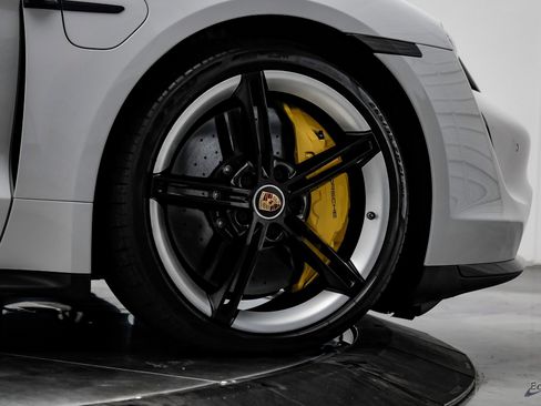 Used 2020 Porsche Taycan Turbo S image 83