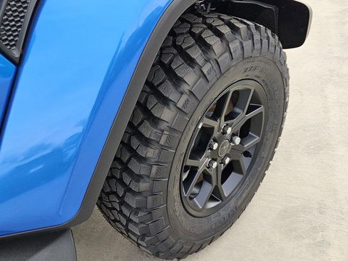 New 2026 Jeep Gladiator Sport image 7