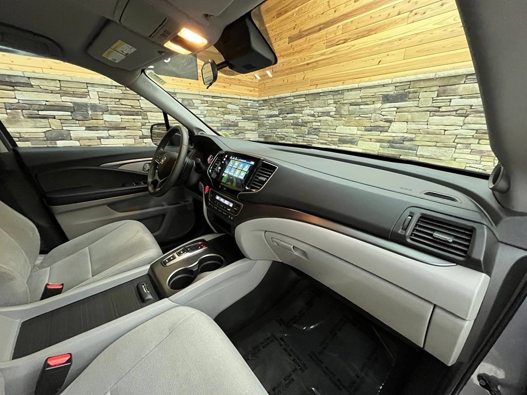 Used 2021 Honda Pilot EX image 27