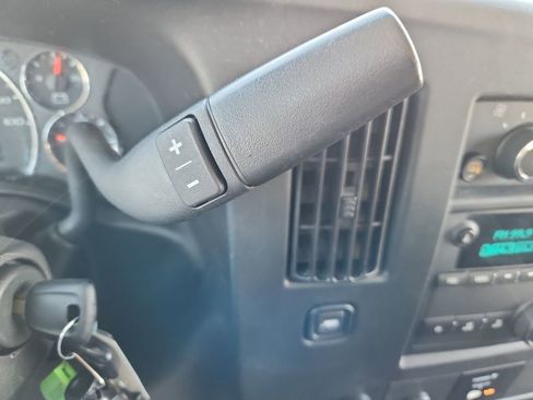 Used 2021 Chevrolet Express 2500 w/ Driver Convenience Package RWD image 19