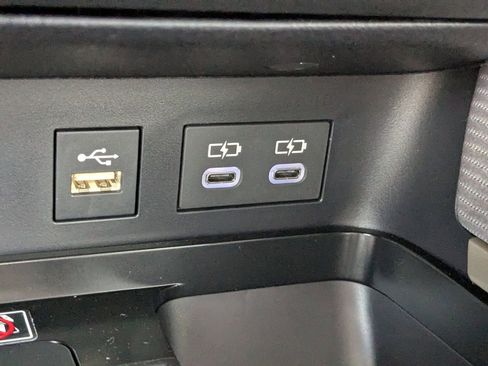 New 2026 Toyota Camry SE w/ Convenience Package FWD image 19