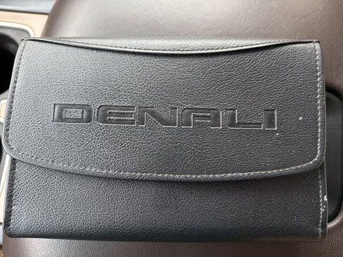 Used 2017 GMC Sierra 2500 Denali w/ Duramax Plus Package image 30