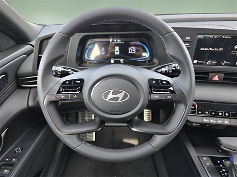 New 2026 Hyundai Elantra Sport image 16