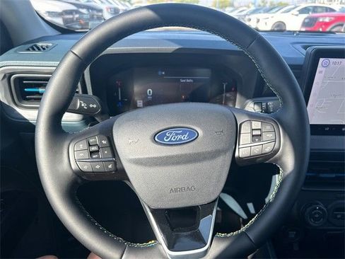 New 2025 Ford Maverick Lobo image 29