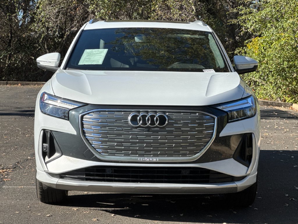 Certified 2024 Audi Q4 e-tron Premium Plus w/ Premium Plus AWD/4WD image 10