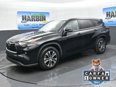 Used 2021 Toyota Highlander XLE