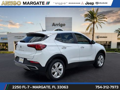 Used 2024 Buick Encore GX Preferred FWD image 7