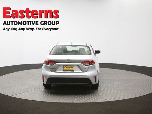 Used 2023 Toyota Corolla LE image 36