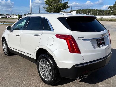 Used 2019 Cadillac XT5 Luxury FWD image 3