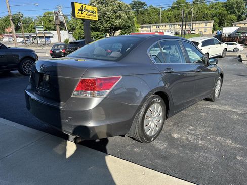 Used 2009 Honda Accord LX image 10
