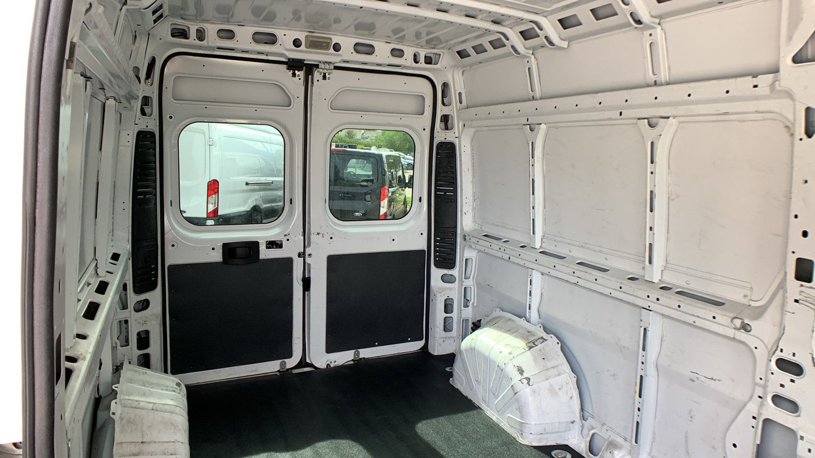 Used 2022 RAM ProMaster 2500 FWD image 21