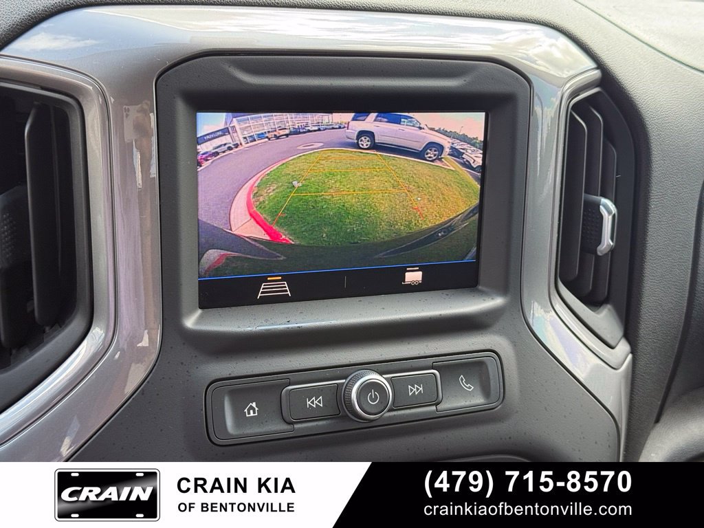 Used 2020 Chevrolet Silverado 1500 Custom w/ Custom Value Package RWD image 16