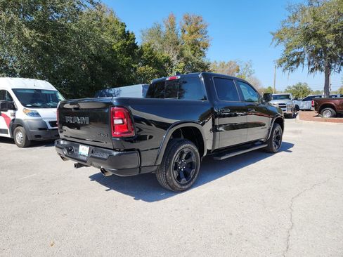 New 2025 RAM 1500 Big Horn AWD/4WD image 4
