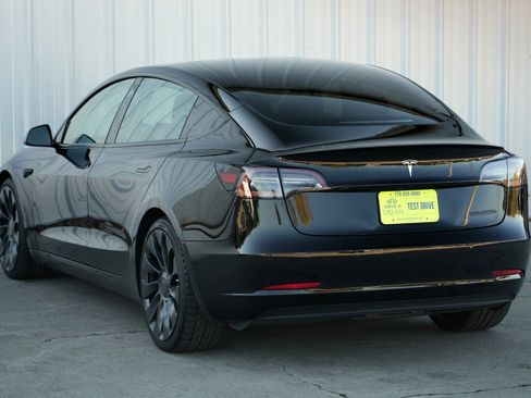 Used 2022 Tesla Model 3 Performance image 51