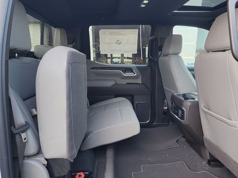 New 2026 GMC Sierra 1500 SLT w/ SLT Premium Plus Package image 45