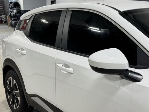 New 2025 Nissan Kicks SV image 4