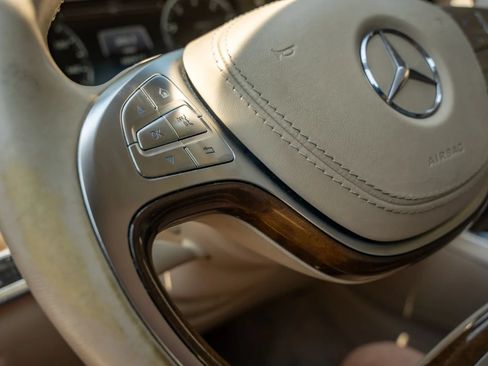 Used 2015 Mercedes-Benz S 550 4MATIC Sedan image 25