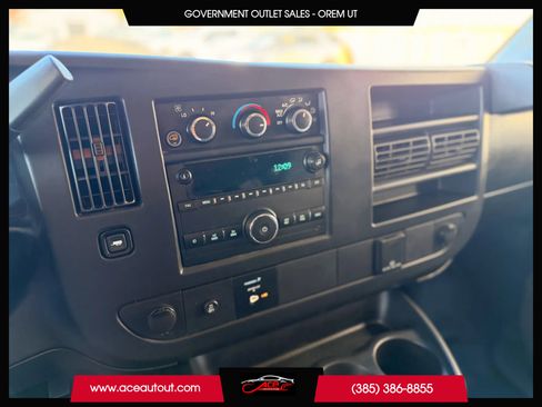 Used 2017 Chevrolet Express 2500 LS image 18