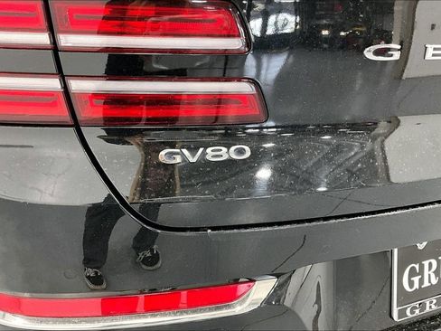 Used 2022 Genesis GV80 3.5T AWD/4WD image 39