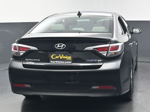 Used 2016 Hyundai Sonata SE FWD image 4