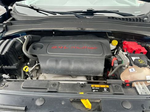 Used 2019 Jeep Renegade Altitude w/ Quick Order Package 2XM image 21