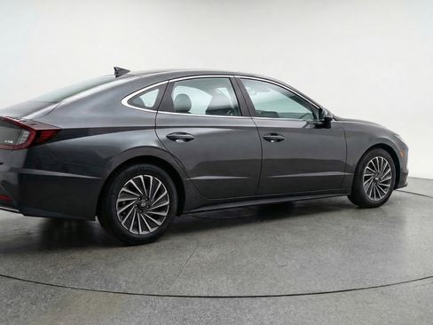 Used 2025 Hyundai Sonata SEL image 9