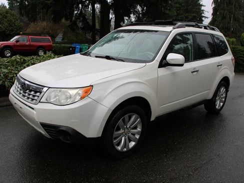 Used 2012 Subaru Forester 2.5X Premium image 1